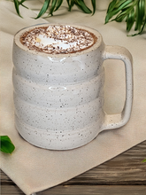 Load image into Gallery viewer, Wavy Mug
